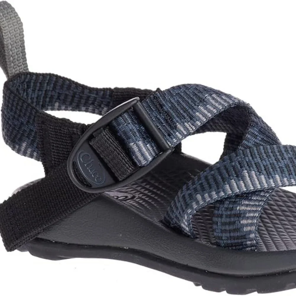 Chaco Unisex-Child Z1 Ecotread Sandal Size 12 Barely worn EEUC!!  NAVY